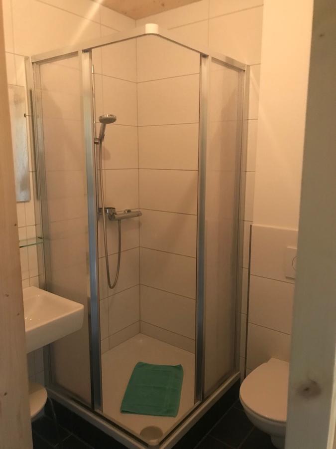 Falken Horst Lienz Buitenkant foto